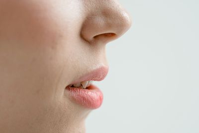 毛孔怎麼關起來?專家「破解行銷話術+揪出變大5兇手」第一竟然要怪爸媽