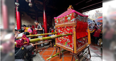 白沙屯媽祖「粉紅超跑」揭秘：200年傳統下的現代奇蹟