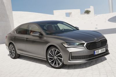 Skoda「大改款Superb」送審名單曝 雙動力、預計今年下旬登場