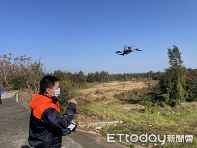 清明掃墓防火警!金門派無人機巡查 亂燒雜草釀空汙最高罰10萬