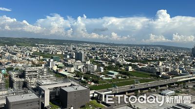 房市穩健成資產安全港 張旭嵐分析股匯波動下的投資策略