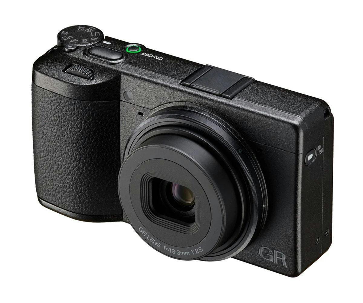 Ricoh GR IV 即將上市：升級光學與感光元件，2025年秋季登場