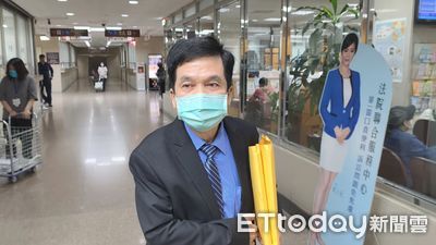 前都發局長黃景茂涉京華城案拒認罪：遵柯文哲指示上簽