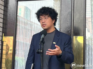 敵國配偶享言論自由保障?沈伯洋開示:強調身份與背景的重要性