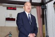 韓國瑜上凱道抗議「三把刀」：揭露台灣民主危機