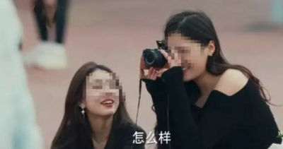 女子驚現熱播劇鏡頭！深圳妹子香港遊玩照意外入鏡，感謝劇組記錄美好瞬間