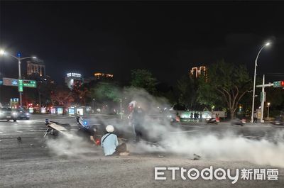 高雄交通亂象：機車撞行人釀3傷，全員違規被罰
