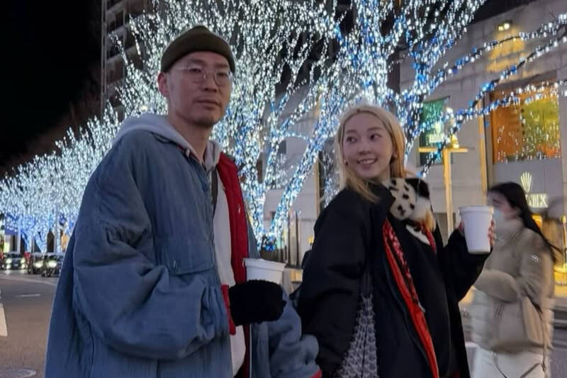 張菲嫩媳翁馨儀大膽換髮驚豔網友 母親節收穫滿滿