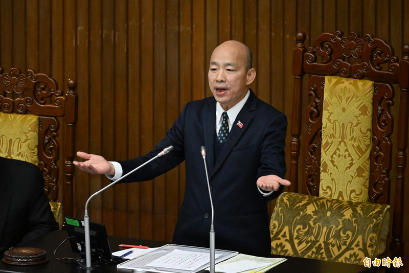 不讓綠委錄影卻讓統派直播大鬧?吳思瑤開轟韓國瑜