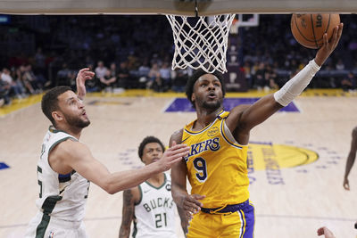 詹皇之子砍17分締隊史46年紀錄 湖人主帥看好他成優秀NBA射手