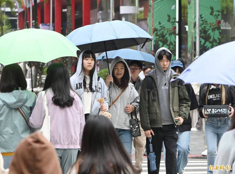 週五午後雷雨來襲 中部以北備戰劇烈天氣