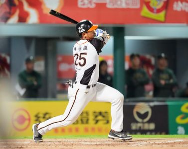 林培緯關鍵二壘打逆轉勝 統一獅開季連勝台鋼