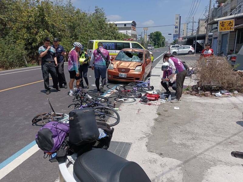 駕駛逆向30公里撞康橋單車隊 肇事者撿東西致7學生傷