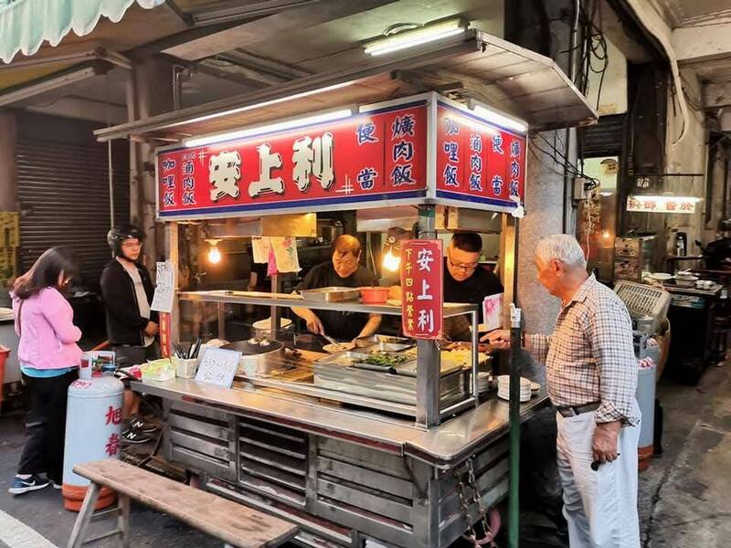 彰化傳奇30年！「安上利咖哩飯」熄燈 老饕們不捨：再也吃不到了
