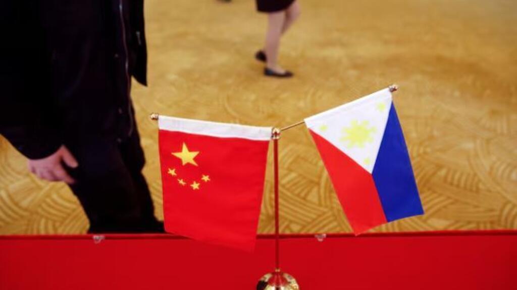 菲律宾揭露中国干预中期选举：社交媒体水军与虚假信息战