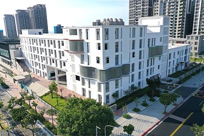 新北淡海國小一週年慶 智慧綠能校舍啟用 成教育新地標