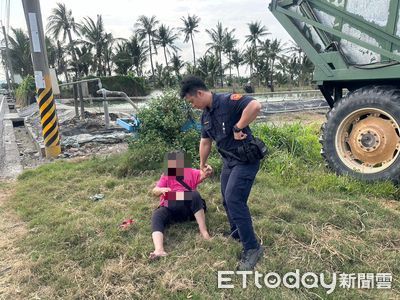 熱心警載暈眩婦人返家 里港暖警展現人性光輝