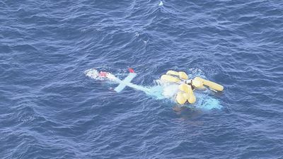 日本醫療直升機執行任務途中墜海，6人中僅3人獲救，搜救持續進行