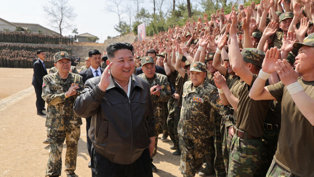 金正恩推動「第二次裝甲武力革命」：視察坦克廠強調陸軍現代化