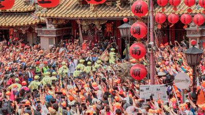 數十萬信眾參與媽祖進香，網友驚嘆：請假這麼容易？