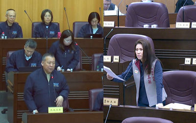 桃園市議員痛批龍岡、舊明活動中心增建工程停擺 民政局管理失職