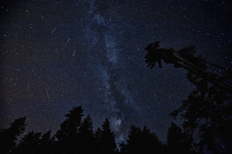 驚人發現！宇宙誕生10億年後已有成熟螺旋星系存在