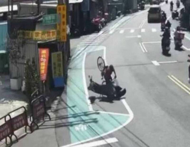 彰化大埔路同位置再發車禍 友善人行道設計引發爭議