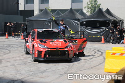 快訊/TOYOTA會長「豐田章男降臨台灣」!親自駕駛拉力賽車炸裂甩尾