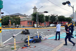 三峽驚魂！78歲老翁駕車暴衝釀3死12傷 疑心臟病發作
