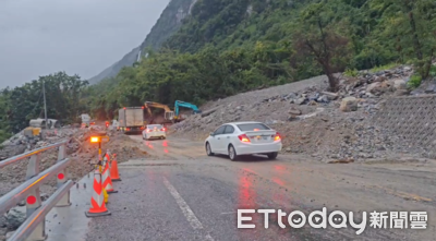 花蓮暴雨引發蘇花路廊土石流，80車受困隧道內急待搶通