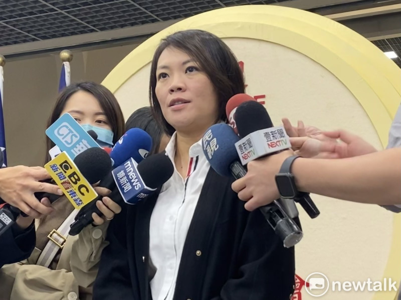 轟徐巧芯狂鑽法律漏洞干擾罷團 簡舒培:取巧心態像詐騙集團 把選民當白癡?