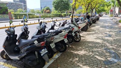 新北市大手筆解決亞東醫院機車亂象：增設330車格並實施收費管理