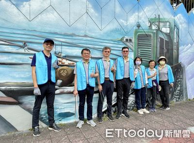 台鹽志工響應地球日：健走與打掃共創環保社區新風貌