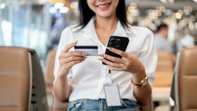 萬事達卡揭示高端族群跨境理財新趨勢：雙幣卡成為海外支付利器