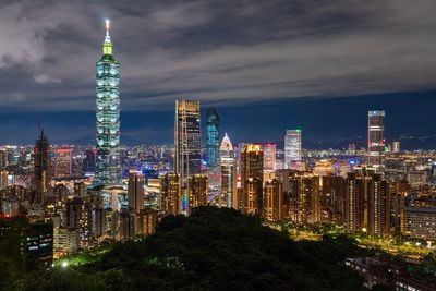 亞洲智商崛起！台灣緊追日本奪全球第二，美國意外跌出前十