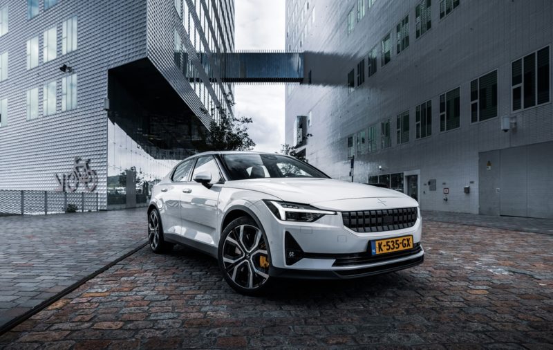 Polestar 以大折扣成功搶走特斯拉車主，首季銷量激增76%