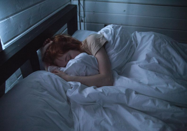 TikTok掀起睡眠革命！8個網友實測有效的助眠秘訣