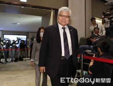 台積電董事長魏哲家宣布在台擴建11座晶圓廠 網友反應兩極
