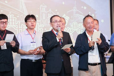 侯友宜領導新北市祈禱會，期盼凝聚愛與希望共創友善城市