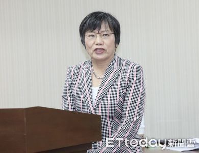 去蔣化推進：內政部長承諾協助經費困難地方移除蔣介石銅像