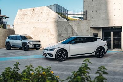 KIA 電動化野心大揭露：2030年目標419萬輛銷量，誓言紅海領航