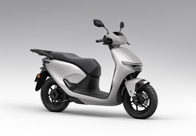 Honda「新白牌電動機車」亮相!採交換式電池、搭大螢幕&自家馬達
