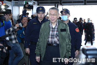 李敖10年前預言柯文哲從政弊端，網友驚呼全中！