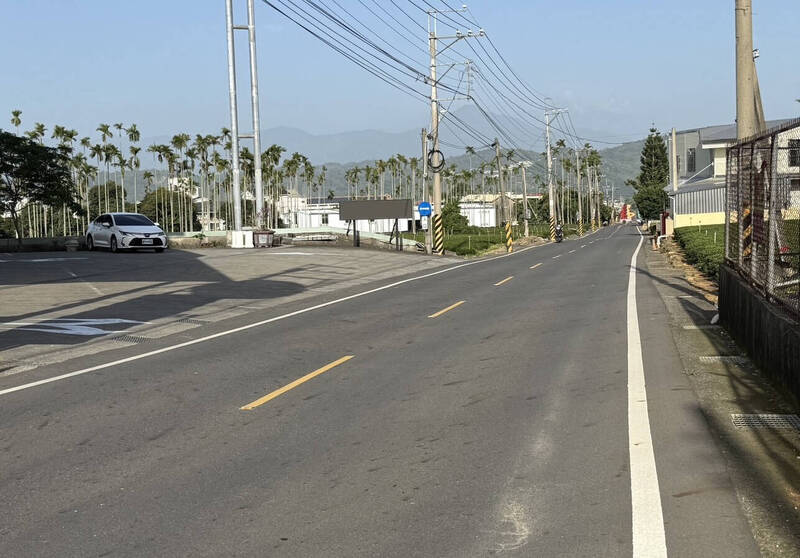 驚悚！男子因路怒毆打老翁後高速公路追撞砂石車身亡
