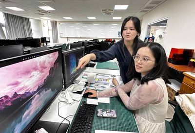 從迷惘到職涯新星：美術生徐儷心職訓轉型成功故事