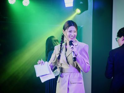 台劇女神李燕轉型成功！保養品牌一年賣破億，1小時飆破300萬