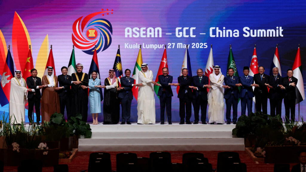 东盟、海湾国家与中国峰会开启经济外交新篇章