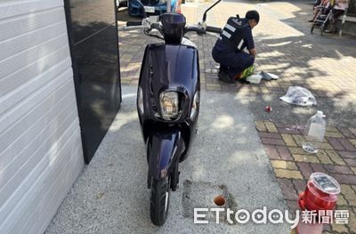 屏東里港路口驚魂！自小客車撞機車 女騎士頭部重傷送醫
