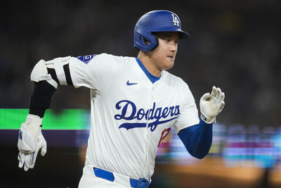 大谷翔平首局開轟創900安里程碑，道奇隊驚險勝洛磯