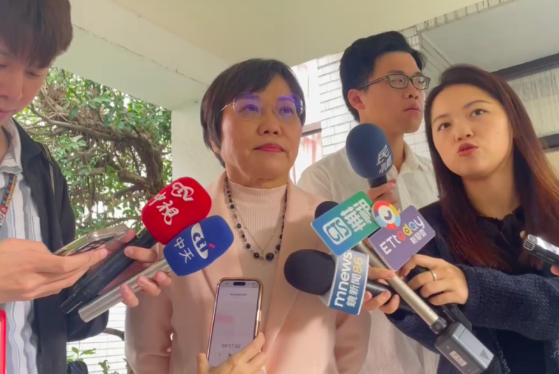 中配限期離境有瑕疵?劉世芳:行政司法已裁決 則不說明